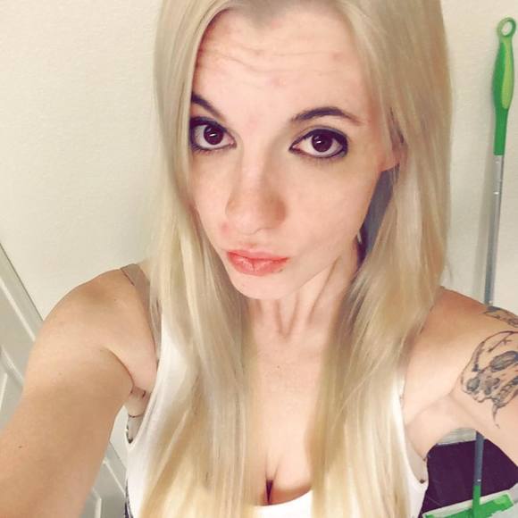 Meet your Posher, Elizabeth - Picture 1 of 1